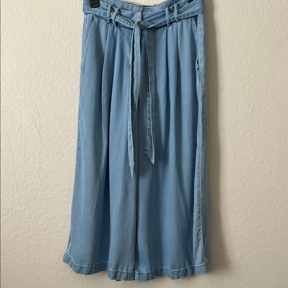 Armani Exchange Women's 100% Lyocell Culotte Pants Light Blue Very Soft Size 4